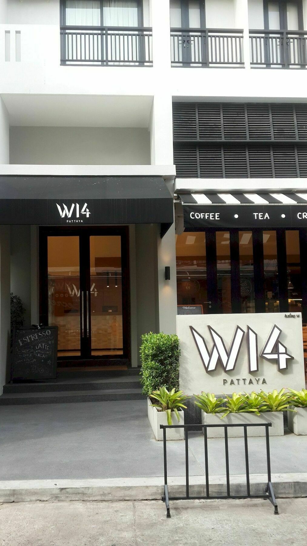 W14 Pattaya Hotel Exterior foto